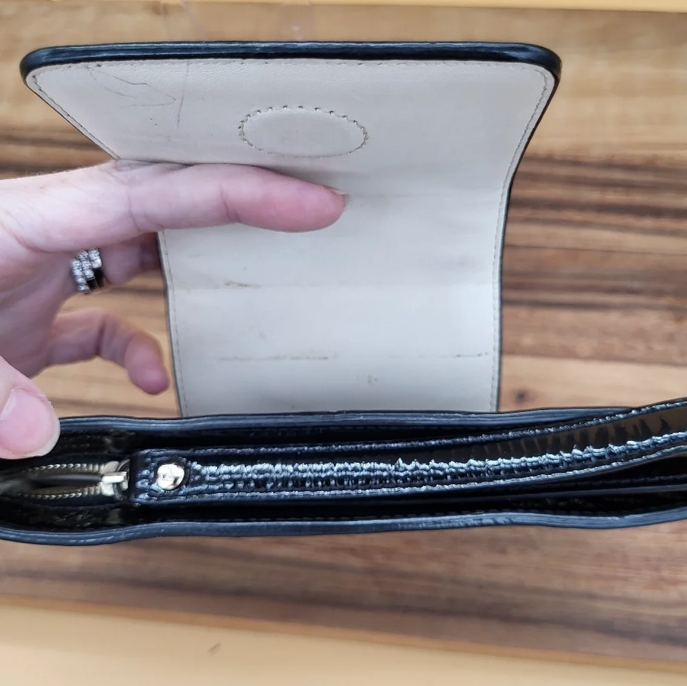 Kate Spade Black Quilted Patent Leathe Bag, Zip Closure By Wrist Strap, EUC